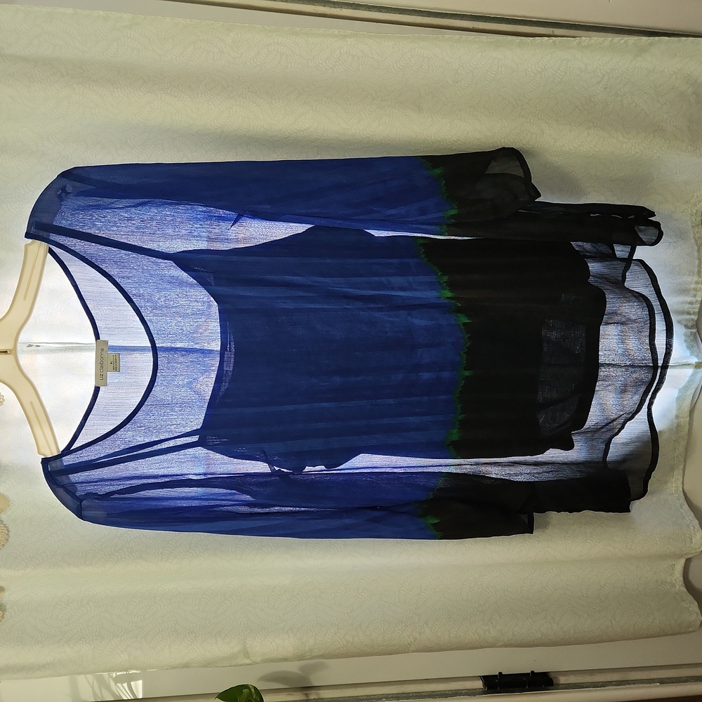 Liz Claiborne Sheer Blue/Black Top XL